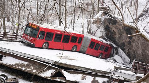 bridge collapse in pittsburgh today